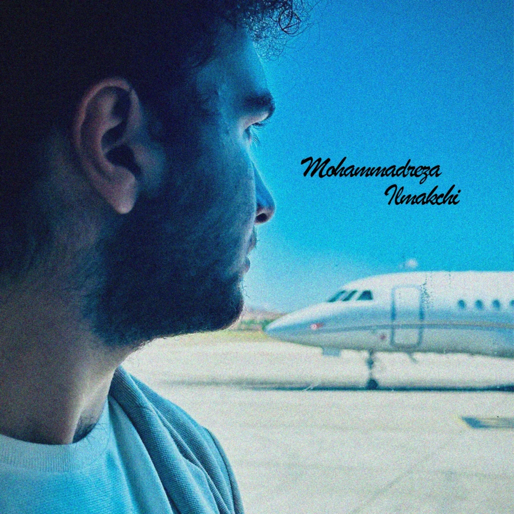 Mohammadreza Ilmakhci Boarding the plane